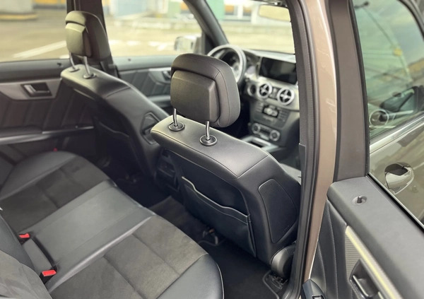 Mercedes-Benz GLK cena 74900 przebieg: 97000, rok produkcji 2012 z Kraków małe 254